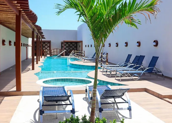 Hotel com parque aquático: Barra De Maragogi Suítes